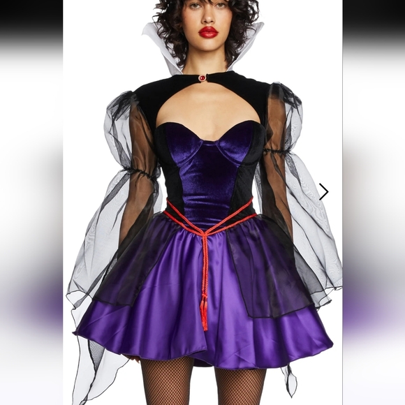 Dolls Kill Trickz N' Treatz evil queen costume One Bad Apple Costume M - Picture 2 of 16